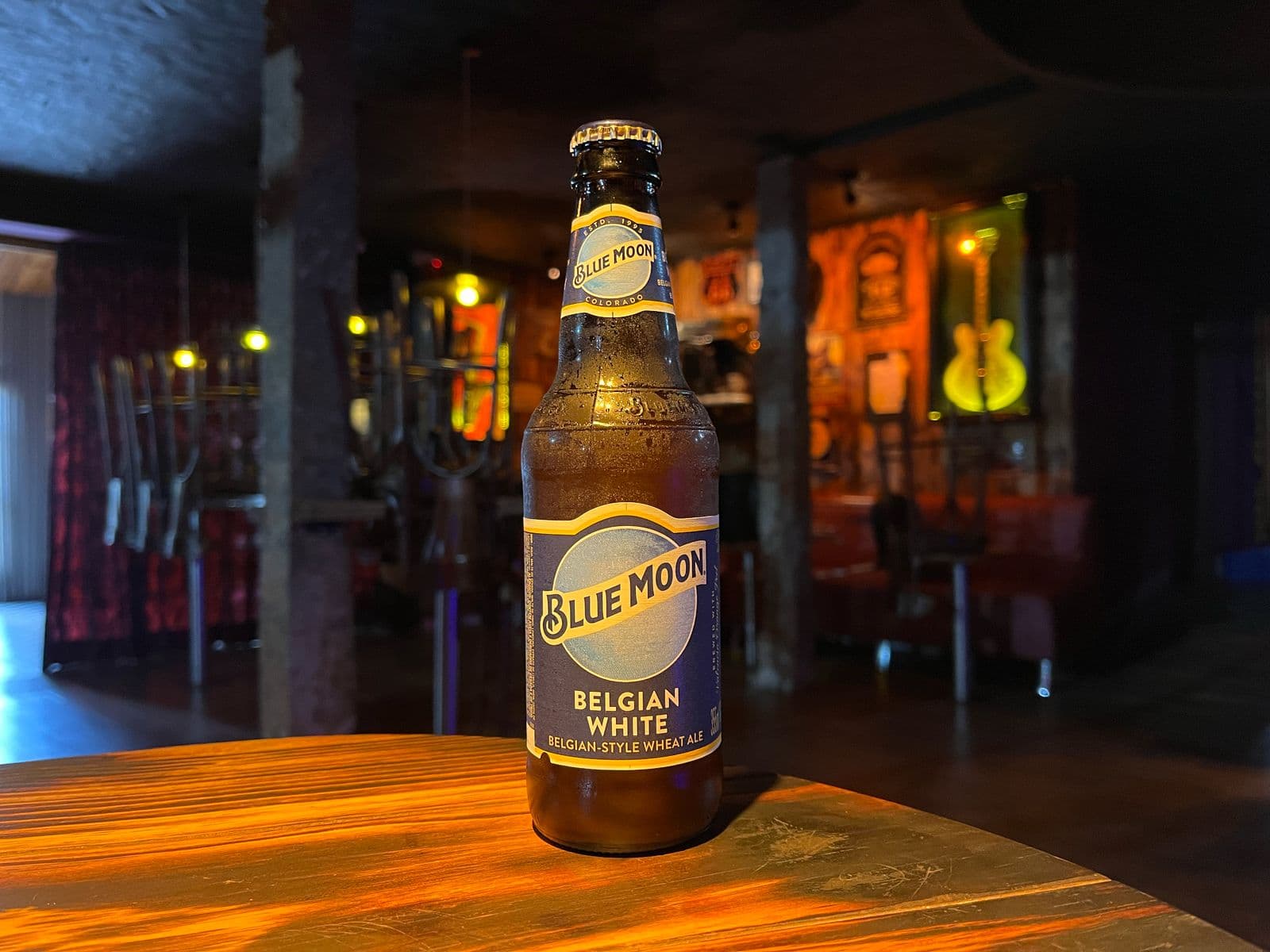 BLUE MOON LONG NECK