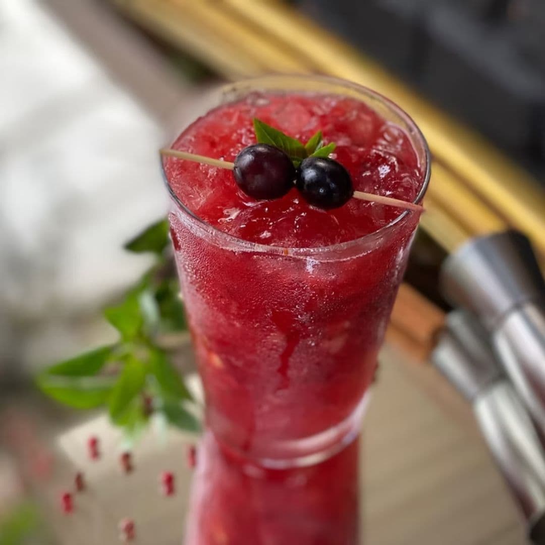 VODKA + FRUTA