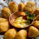 BOLINHO DE BACALHAU